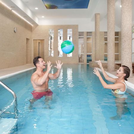 Hotel Cesarskie Ogrody Свиноуйсьце Экстерьер фото