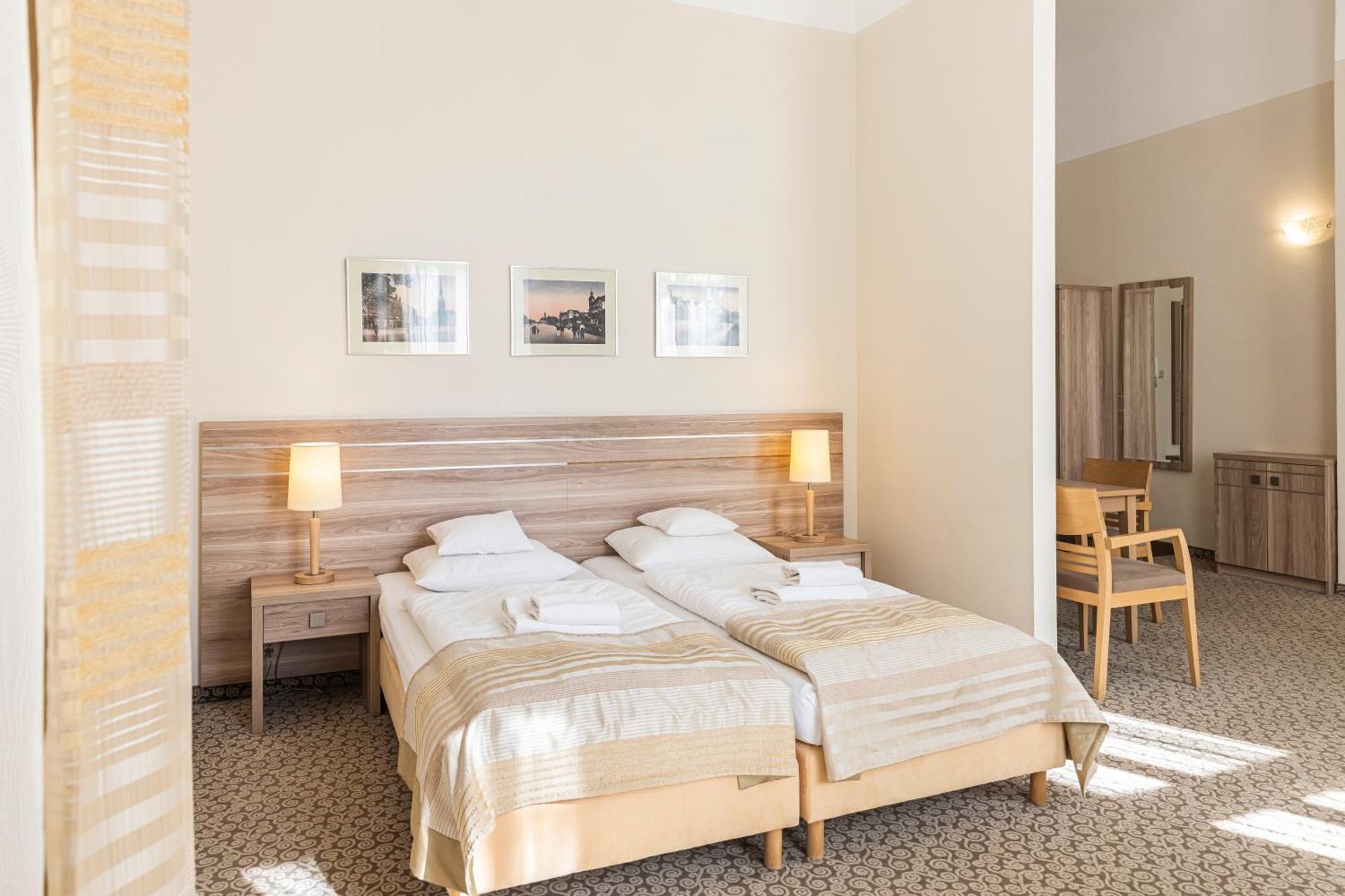 Hotel Cesarskie Ogrody Свиноуйсьце Экстерьер фото