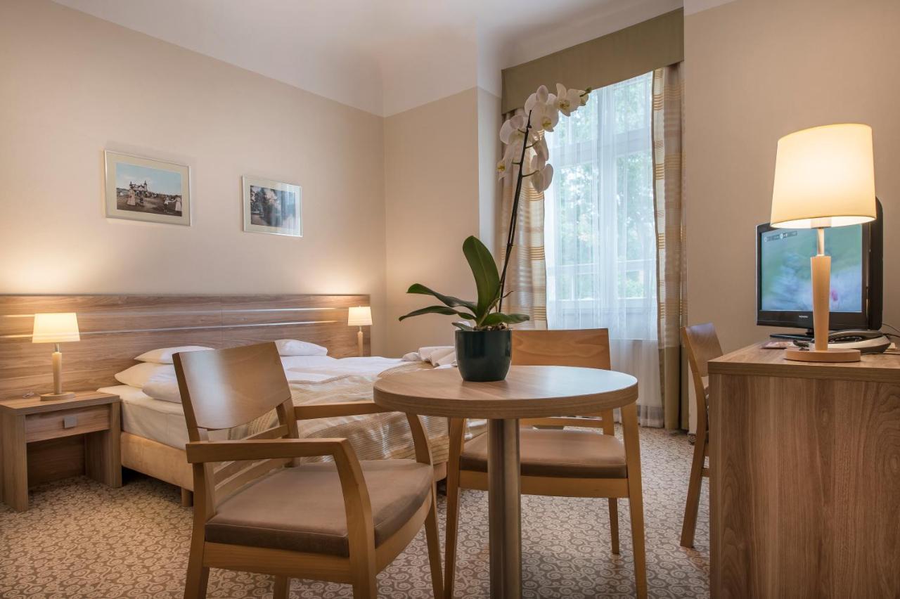 Hotel Cesarskie Ogrody Свиноуйсьце Экстерьер фото